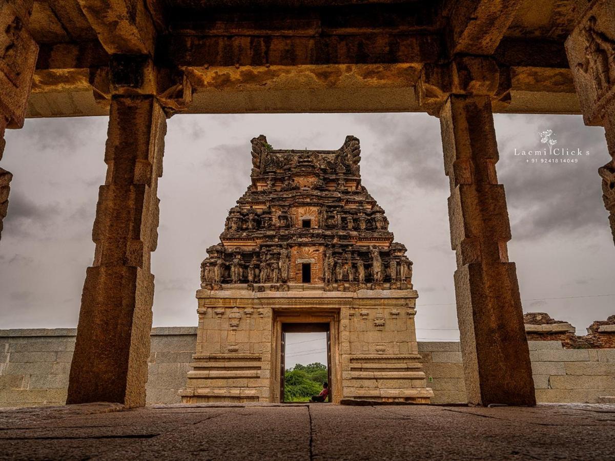 Vaibhav Home Stay Hampi Exterior photo