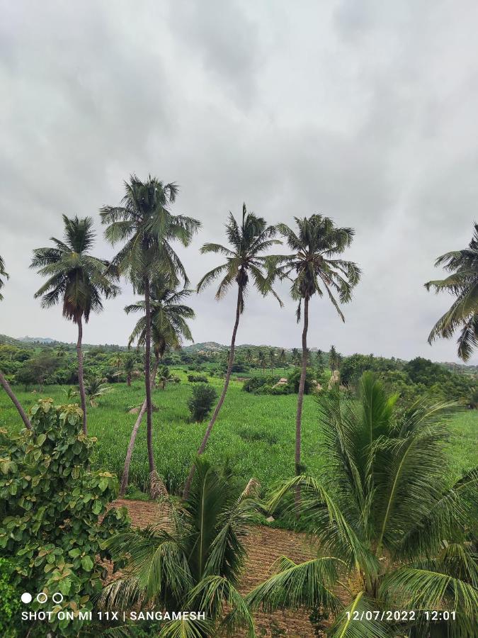 Vaibhav Home Stay Hampi Exterior photo